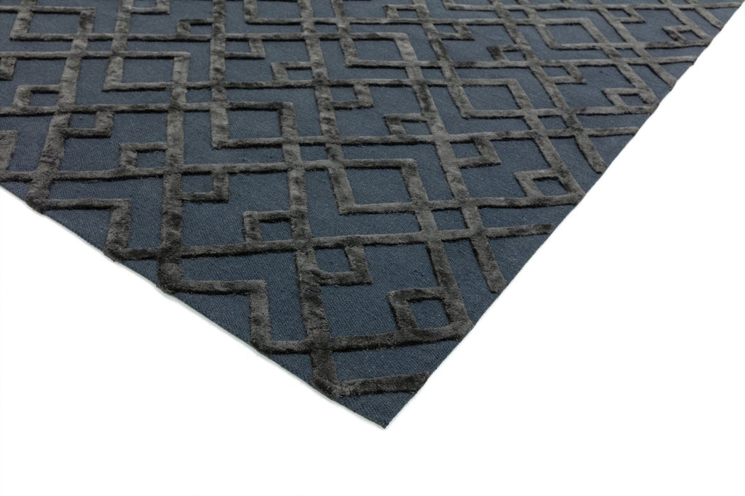 Dixon Black Trellis Rug