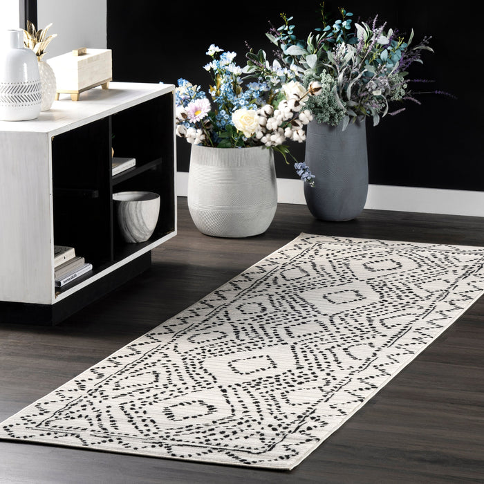 Dotted Trellis Area Rug 120x180 cm Black