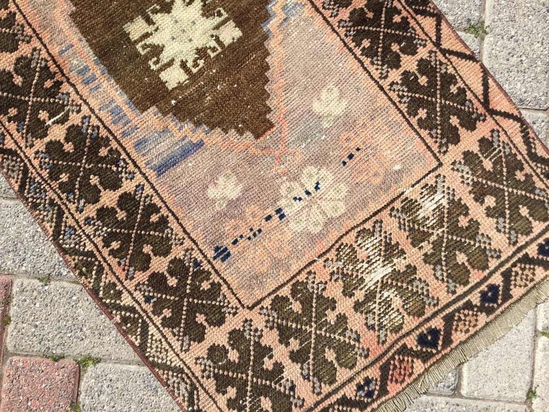 Eclectic Bathroom Rug 122Cm X 61Cm For Entryway Decor