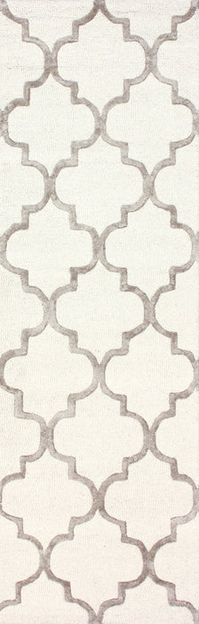 Elegant Trellis Design Rug in Ivory Color