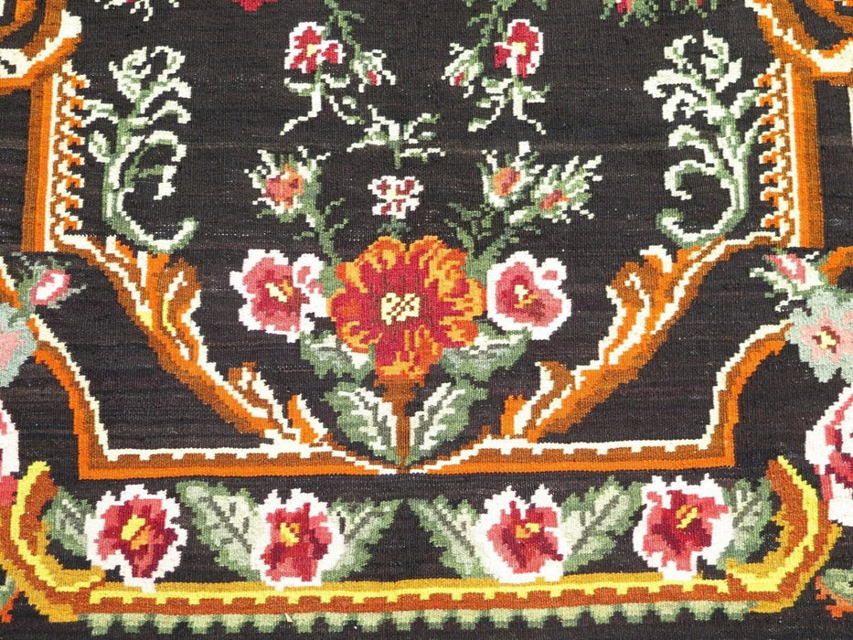 Tappeto floreale Karabag Kilim 167,5 cm x 264 cm, tessuto a mano