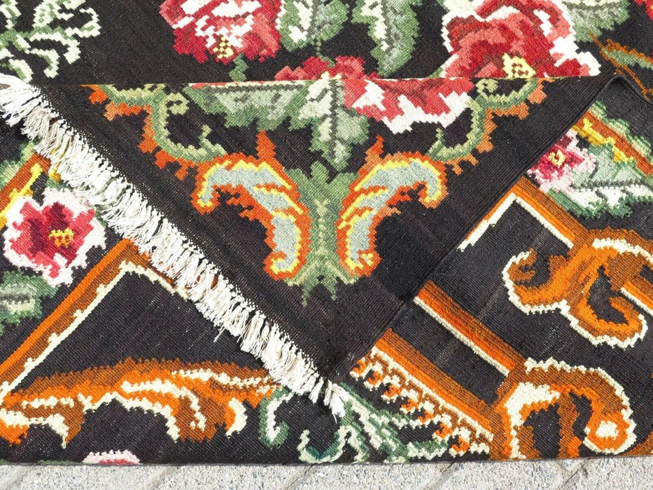 Tappeto floreale Karabag Kilim 167,5 cm x 264 cm, tessuto a mano