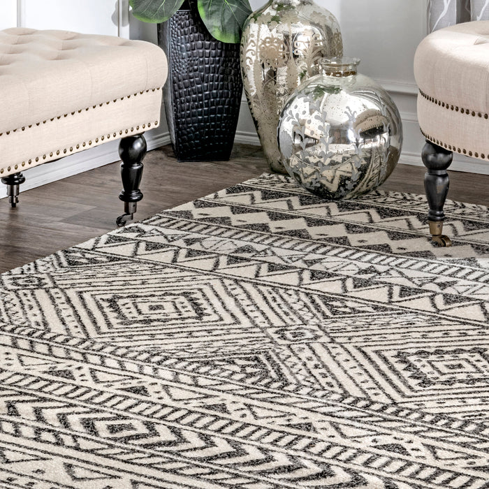 Geometric Area Rug in Dark Grey for Modern Homes