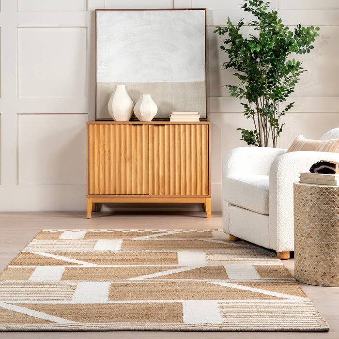 Geometric Flatweave Rug For Natural Home Decor