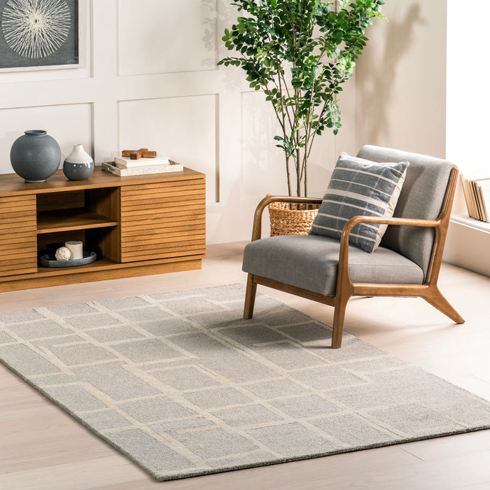 Geometric Grey Area Rug for Stylish Home Decor