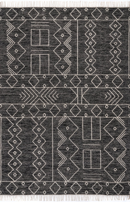 Geometric Grey Area Rug with Tasseled Design