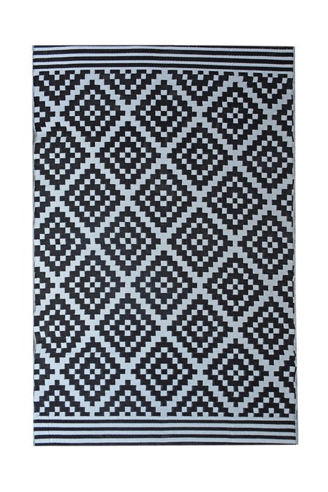 Geometric Triangle Pattern Indoor Outdoor Area Rug
