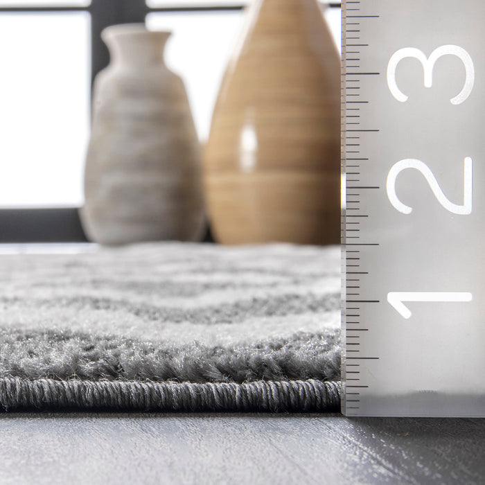 Grey Chevron Stripes Area Rug 160cm