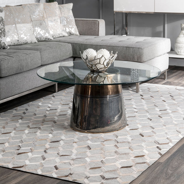 Grey Cowhide Trellis Area Rug 140x200 cm