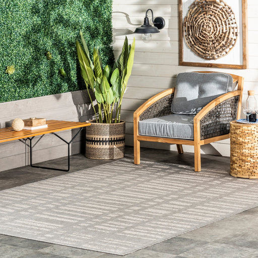 Grey Striped Indoor Outdoor Area Rug 120x180 cm