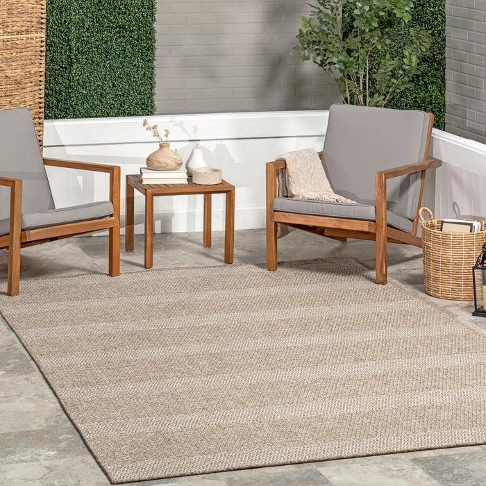 Grey Striped Indoor Outdoor Area Rug 152x244 cm