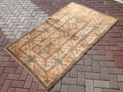 Hand Knotted Anatolian Area Rug 180cm x 118cm