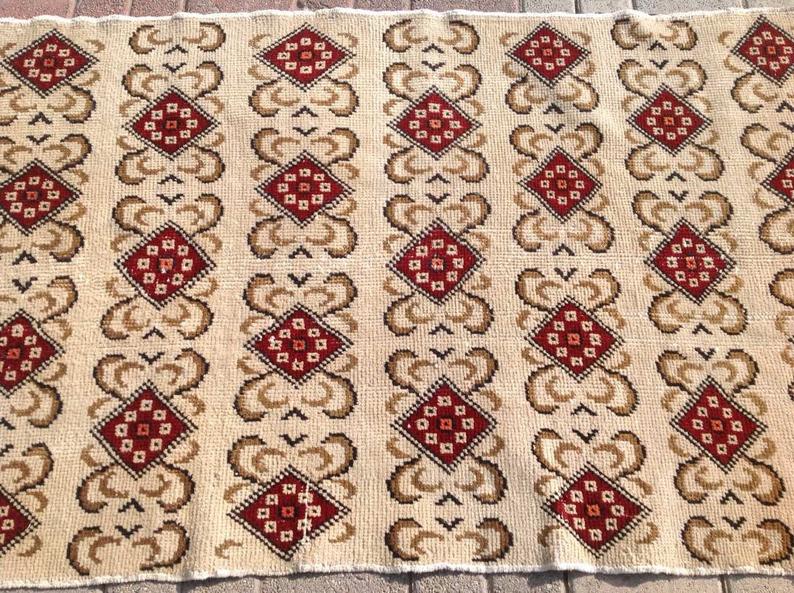 Hand Knotted Anatolian Area Rug 183cm x 96cm