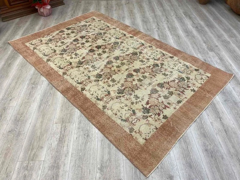 Tappeto anatolico annodato a mano 239 cm x 151 cm