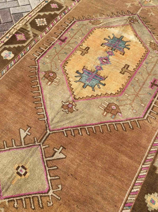 Hand Knotted Anatolian Area Rug 423cm x 168cm 1940s
