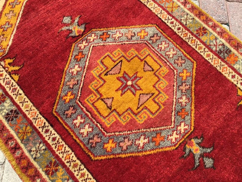 Hand Knotted Area Rug 145cm x 81cm Vintage Anatolian Design