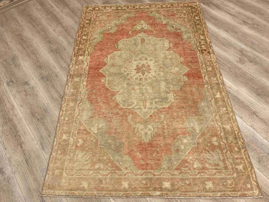 Hand Knotted Area Rug 182cm x 121cm Vintage Anatolian Design