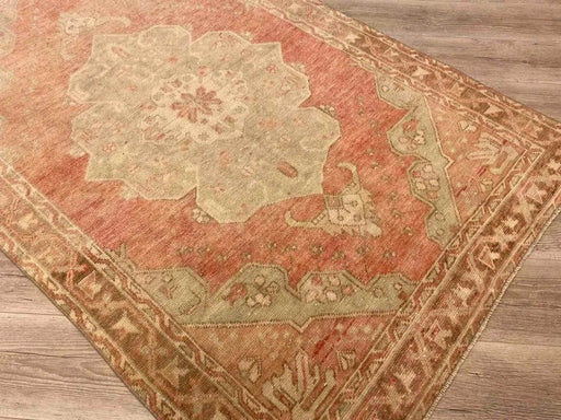 Hand Knotted Area Rug 182cm x 121cm Vintage Anatolian Design