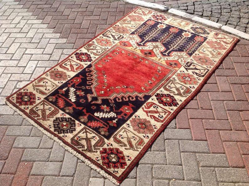 Hand Knotted Area Rug 203cm x 132cm Vintage 1960s