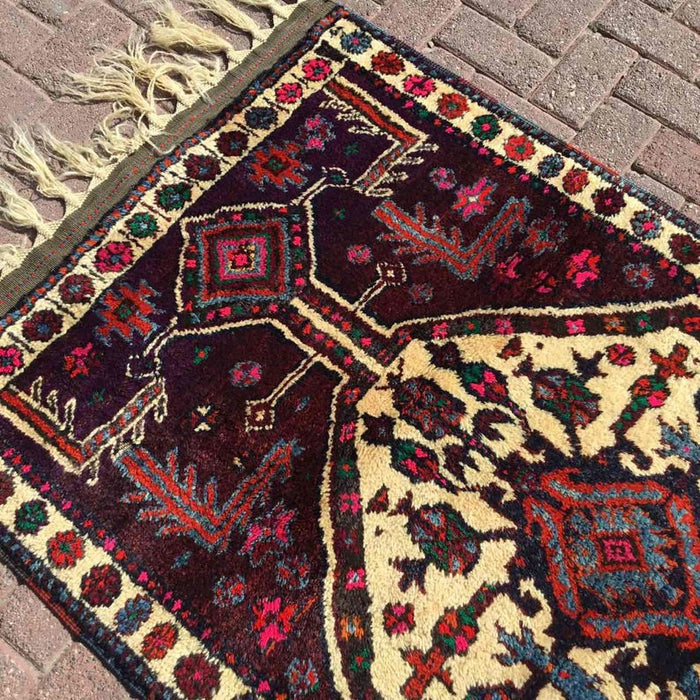 Hand Knotted Area Rug 213cm x 106cm Vintage Anatolian Design