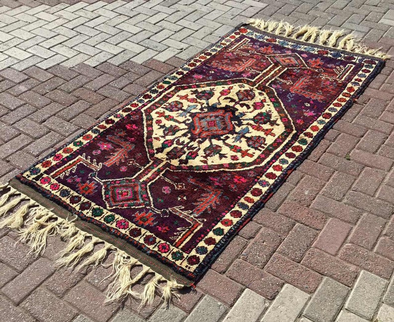 Hand Knotted Area Rug 213cm x 106cm Vintage Anatolian Design
