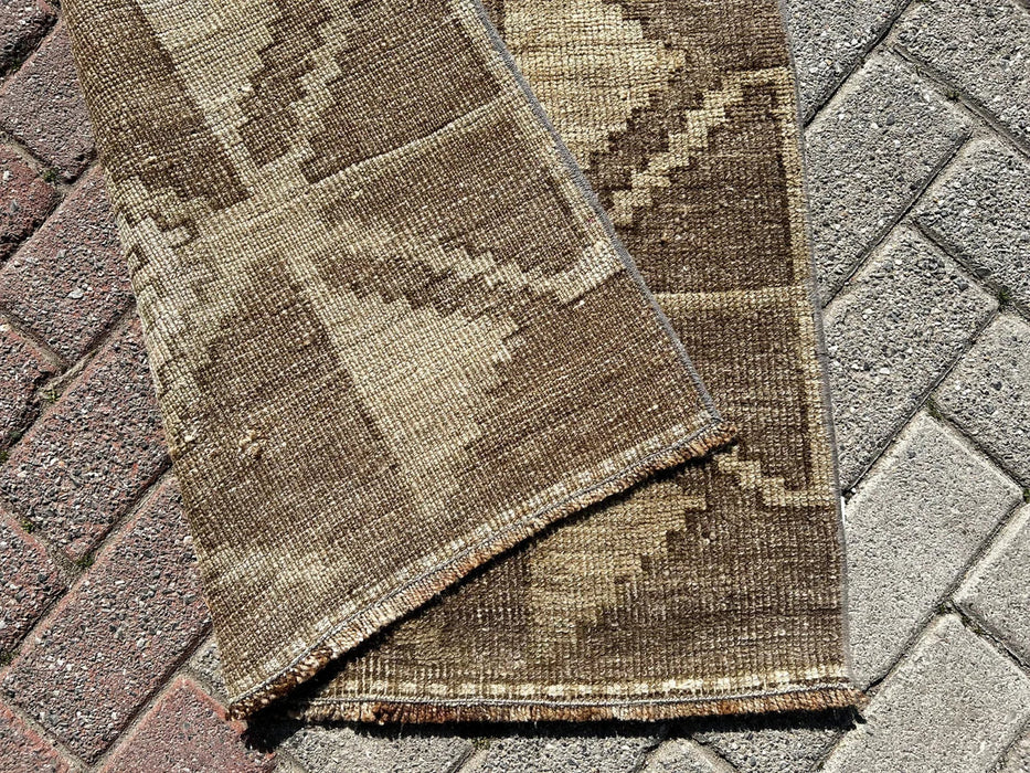 Hand Knotted Oushak Runner Rug 341cm x 85cm Vintage Design