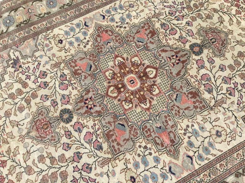 Hand Knotted Turkish Area Rug 227cm x 151cm Vintage Design