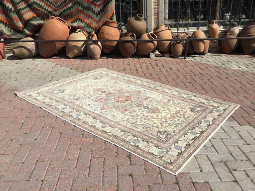 Hand Knotted Turkish Area Rug 227cm x 151cm Vintage Design