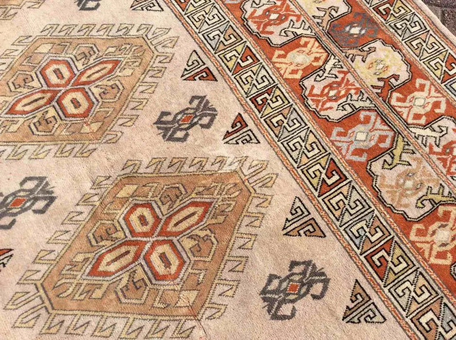Hand Knotted Turkish Area Rug 302cm x 194cm Vintage 1960s