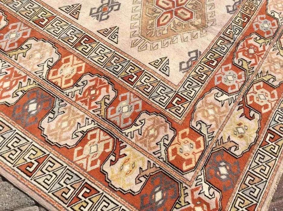 Hand Knotted Turkish Area Rug 302cm x 194cm Vintage 1960s