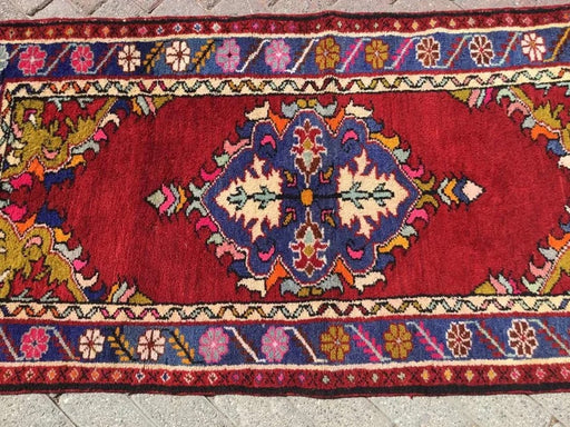 Hand Knotted Vintage Anatolian Area Rug 163x84 cm