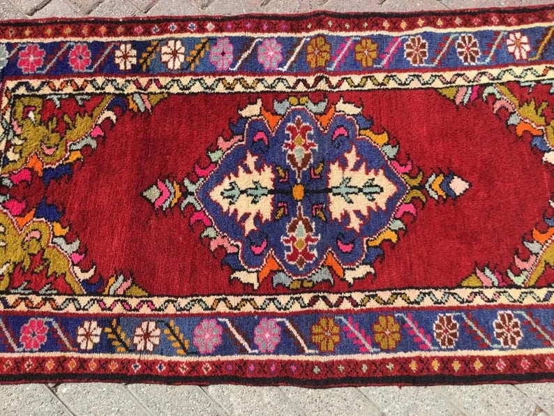 Hand Knotted Vintage Anatolian Area Rug 163x84 cm