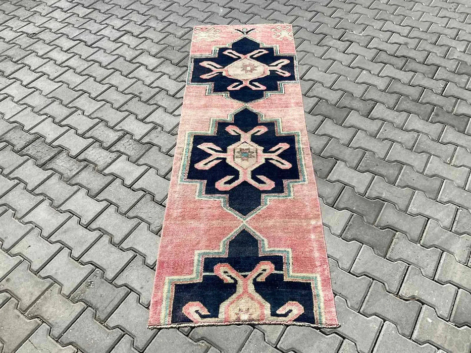 Hand-Knotted Vintage Area Rug 223cm x 73cm 1940s Anatolian