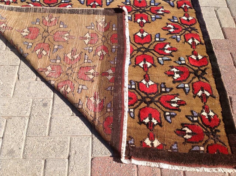 Hand Knotted Vintage Area Rug 249 cm x 152 cm