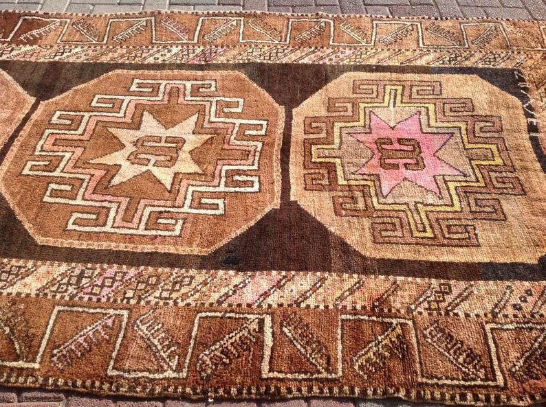 Hand Knotted Vintage Area Rug 386cm x 157cm