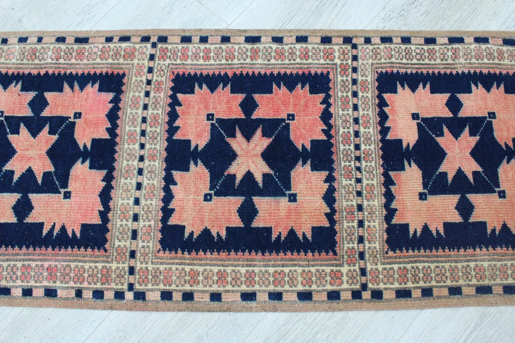 Käsinsolmittu Vintage-minimatto kesäkuu 51cm x 114cm