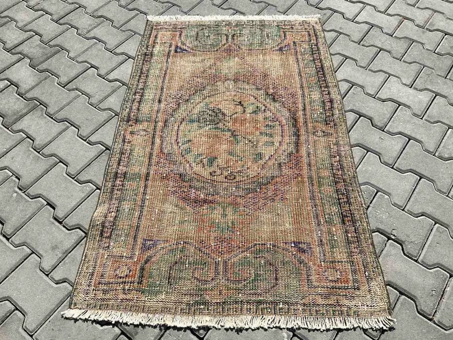 Hand-Knotted Vintage Rug 139cm x 92cm Brunico Design