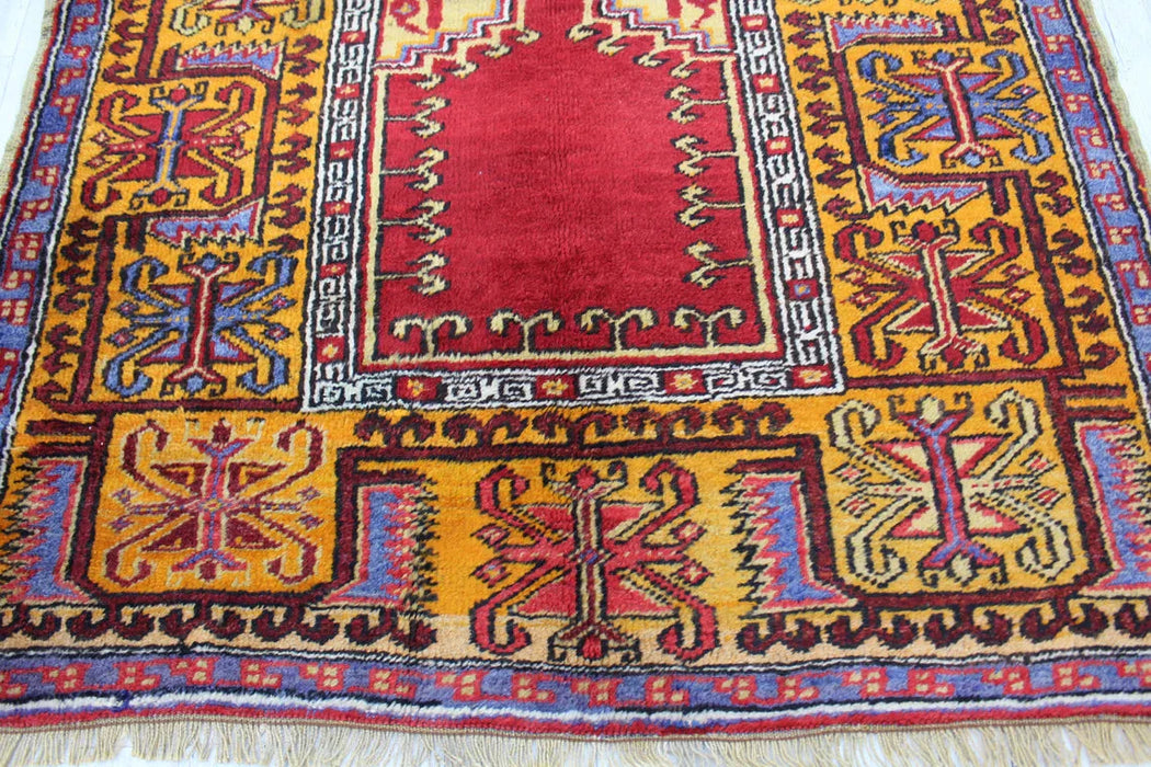 Hand-Knotted Vintage Turkish Rug 105x143 cm #496