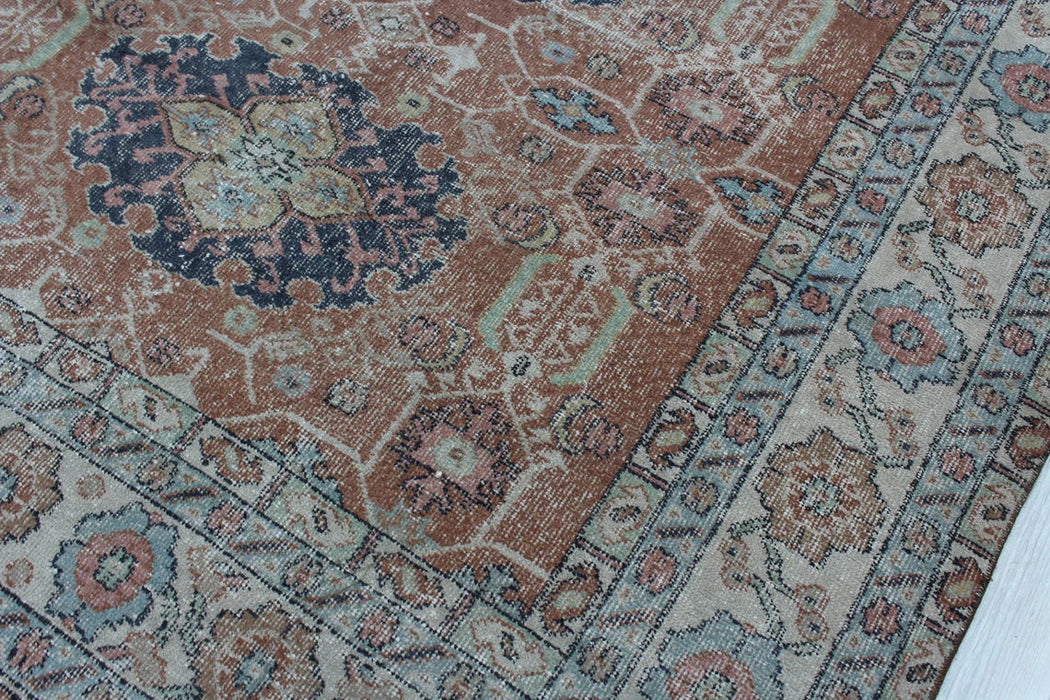 Hand-Knotted Vintage Turkish Rug 185cm x 291cm