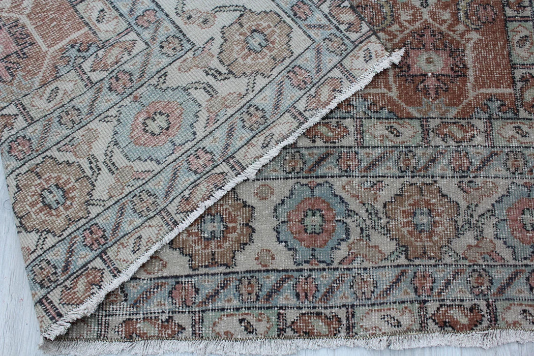 Hand-Knotted Vintage Turkish Rug 185cm x 291cm