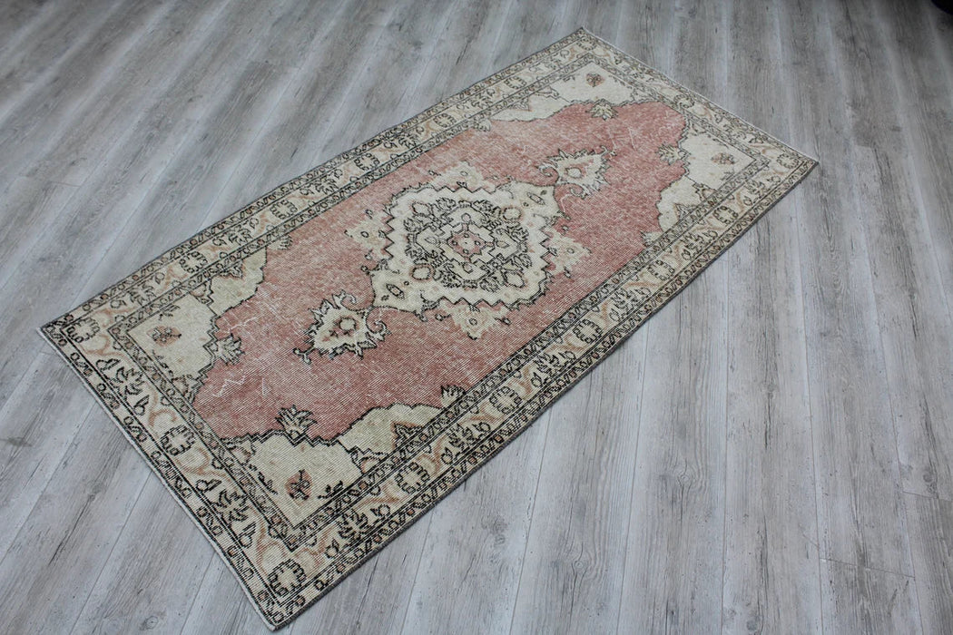 Hand-Knotted Vintage Turkish Rug 95x193 cm #598