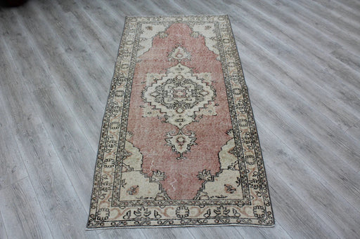 Hand-Knotted Vintage Turkish Rug 95x193 cm #598