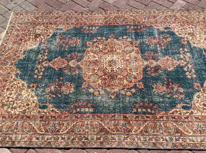 Hand Knotted Vintage Turkish Wool Rug 204cm x 133cm