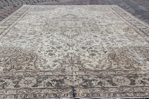 Hand-Knotted Vintage Turkish Wool Rug 204cm x 311cm