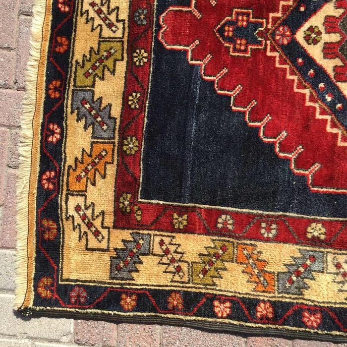 Hand Knotted Vintage Turkish Wool Rug 284cm x 145cm