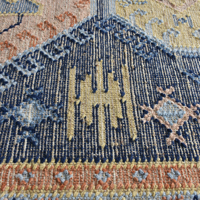 Hand Woven Bunbury Rug in Wool and Hemp Multi Colors