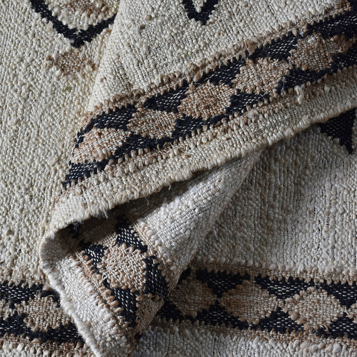 Hand-Woven Hemp and Wool Rug for Cozy Spaces