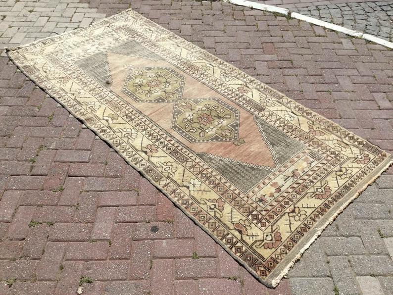 Handknotted Pastel Rug 258 cm x 124 cm Vintage Turkish Design