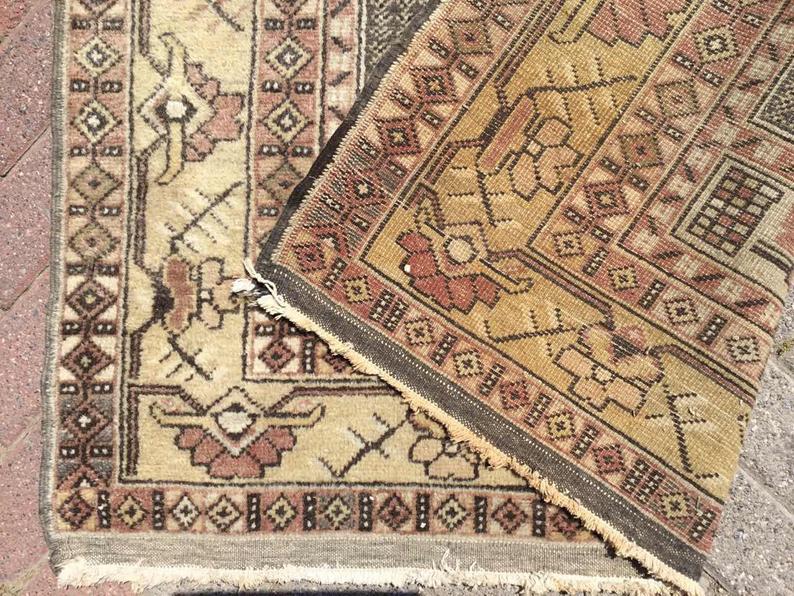 Handknotted Pastel Rug 258 cm x 124 cm Vintage Turkish Design