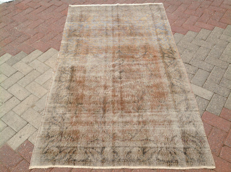 Handknotted Vintage Rug 202cm x 115cm from Turkey